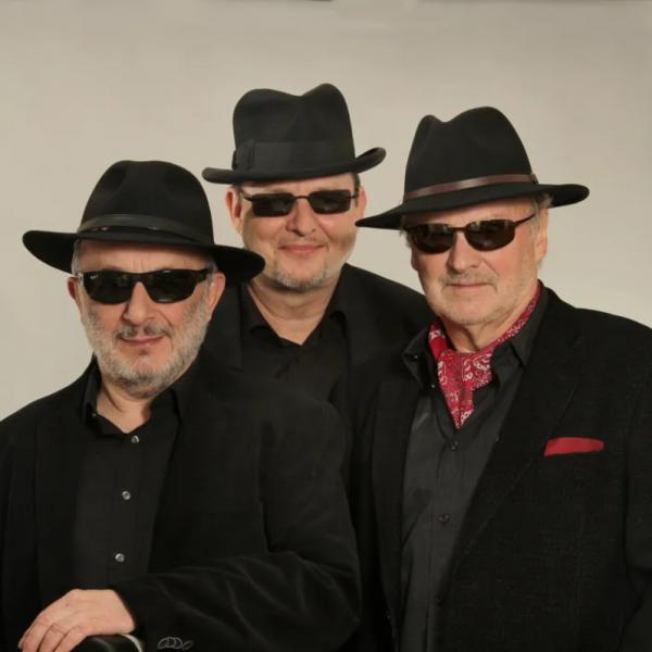 Die Schwärzefüße auf der RIESA