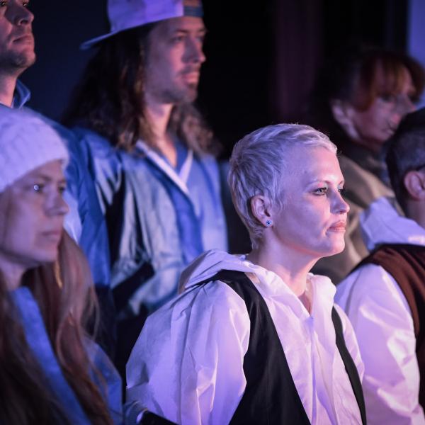 Theater mit der Bürgerbühne Oranienburg: „Neomorphex oder über die Schönheit der Unvollkommenheit