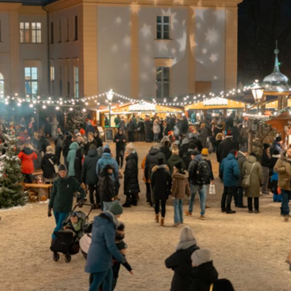 Traditioneller Weihnachtsmarkt auf Schloss & Gut Liebenberg