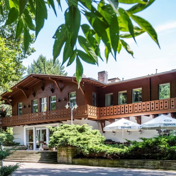Brunchbuffet im Jagdschloss "Hubertusstock"